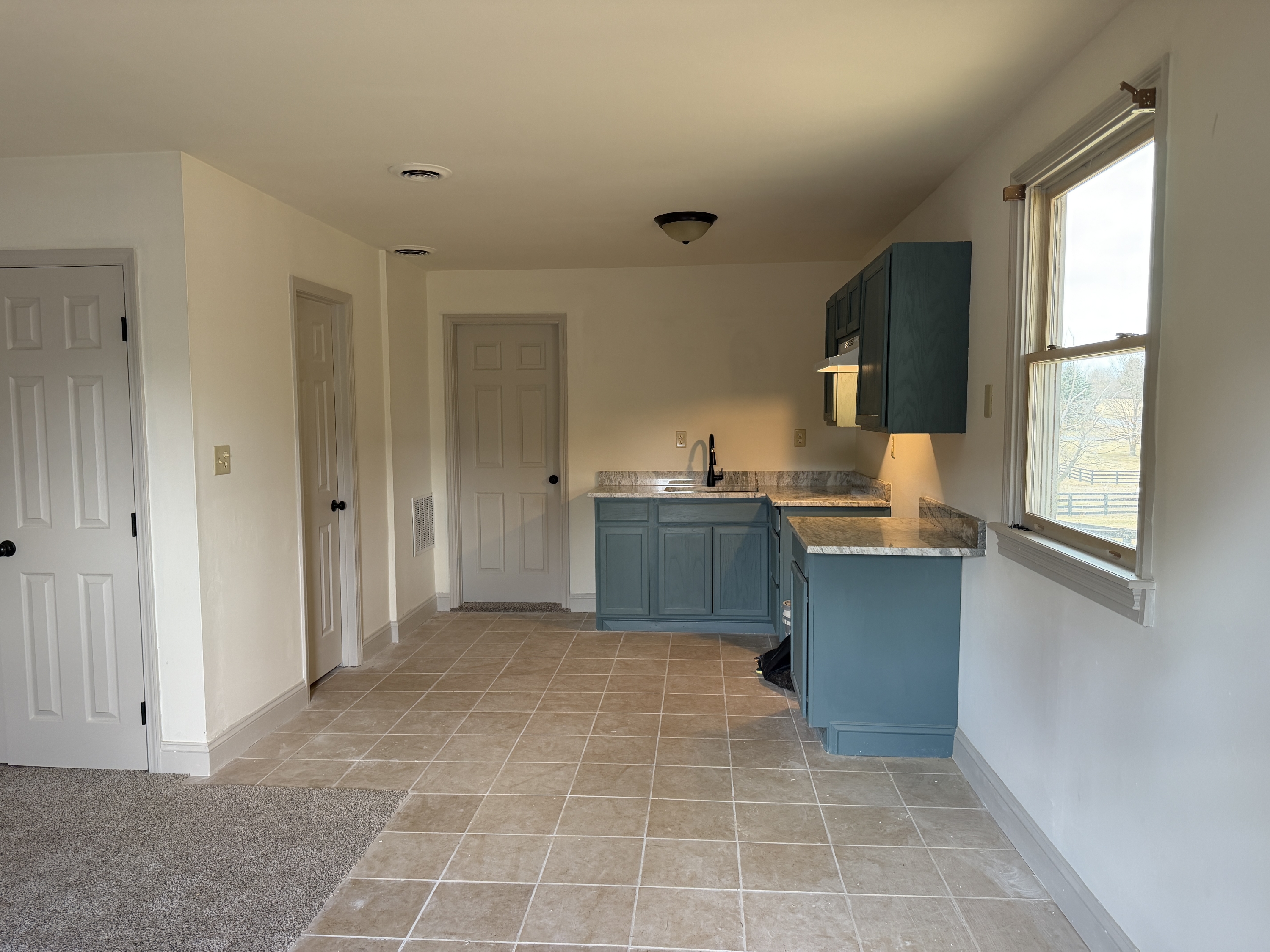 617 Short Road B - 1