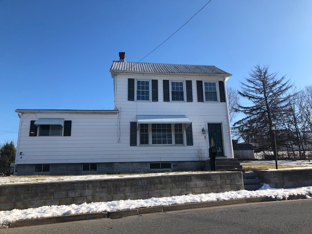447 East Burke Street, Apt B, Martinsburg WV 25404