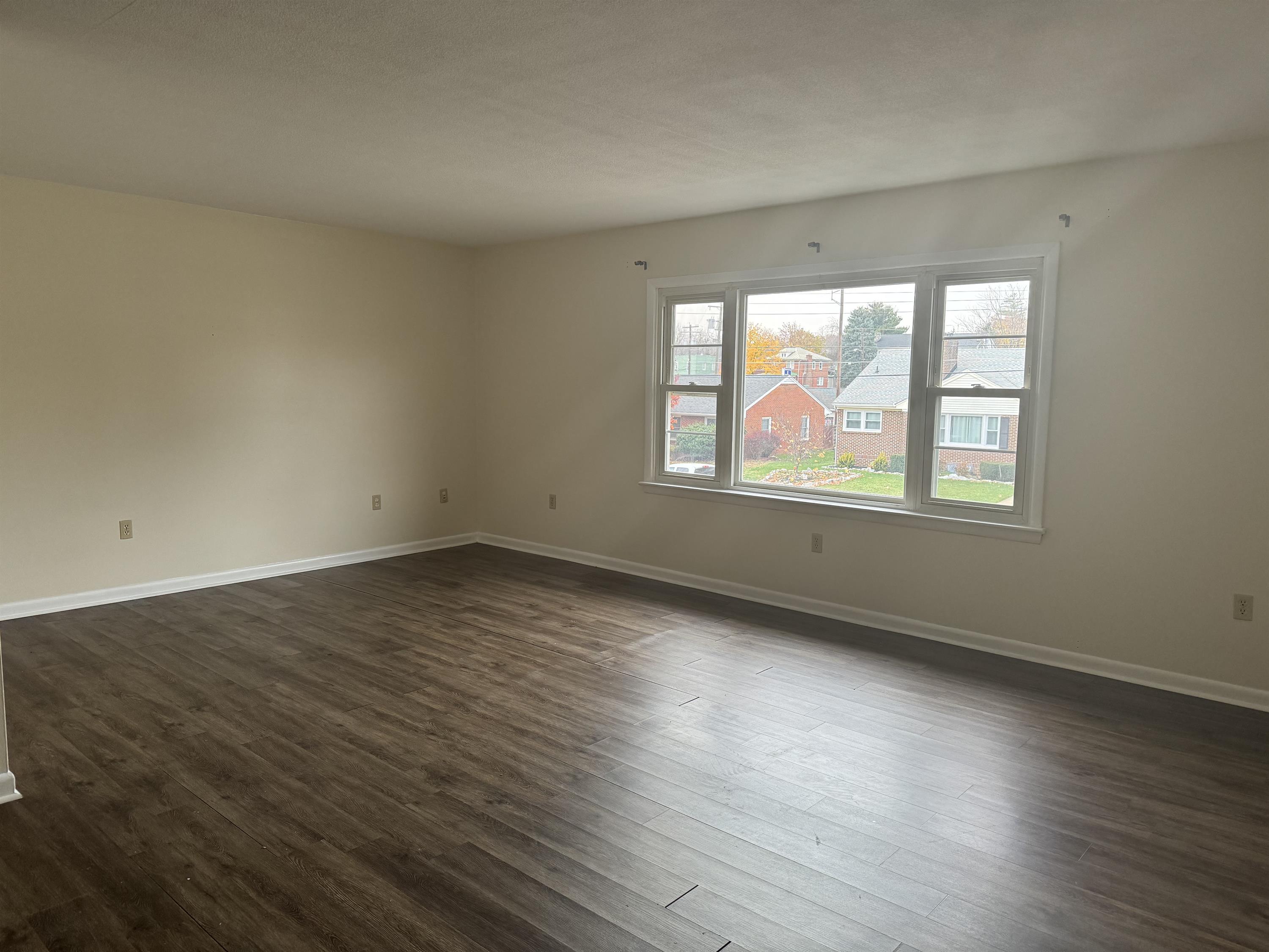 910 Florida Ave Apt 4 - 1